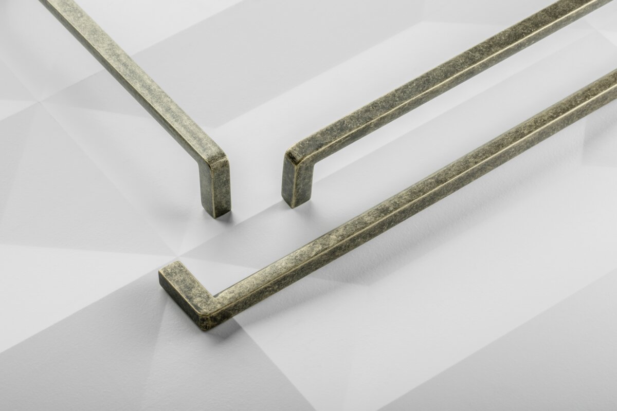 Zamak handle BAGIO 192 mm