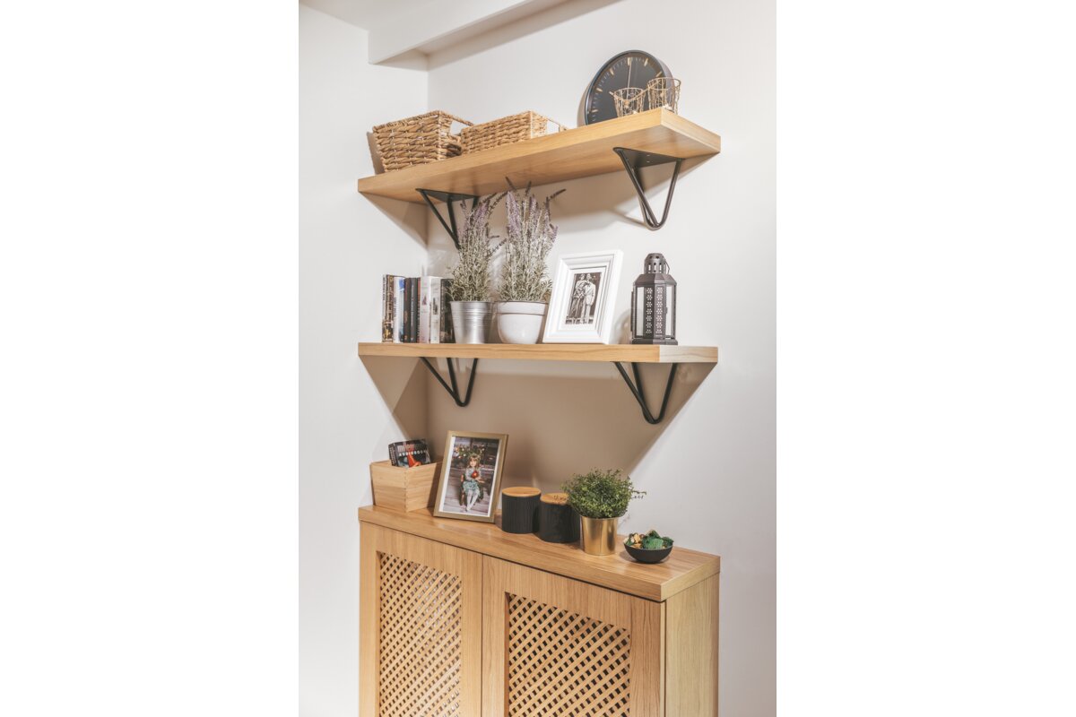 Shelf support WIRE, 18×16 cm, black mat