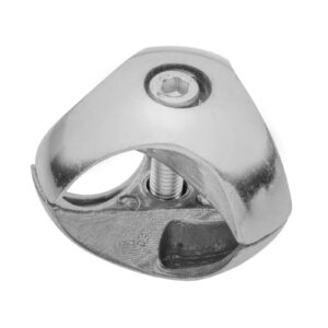 Triple right connector