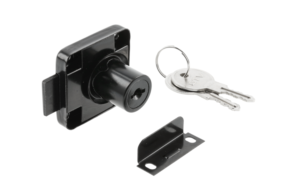Square 138 (chrome) steel lock, steel key, black, new version