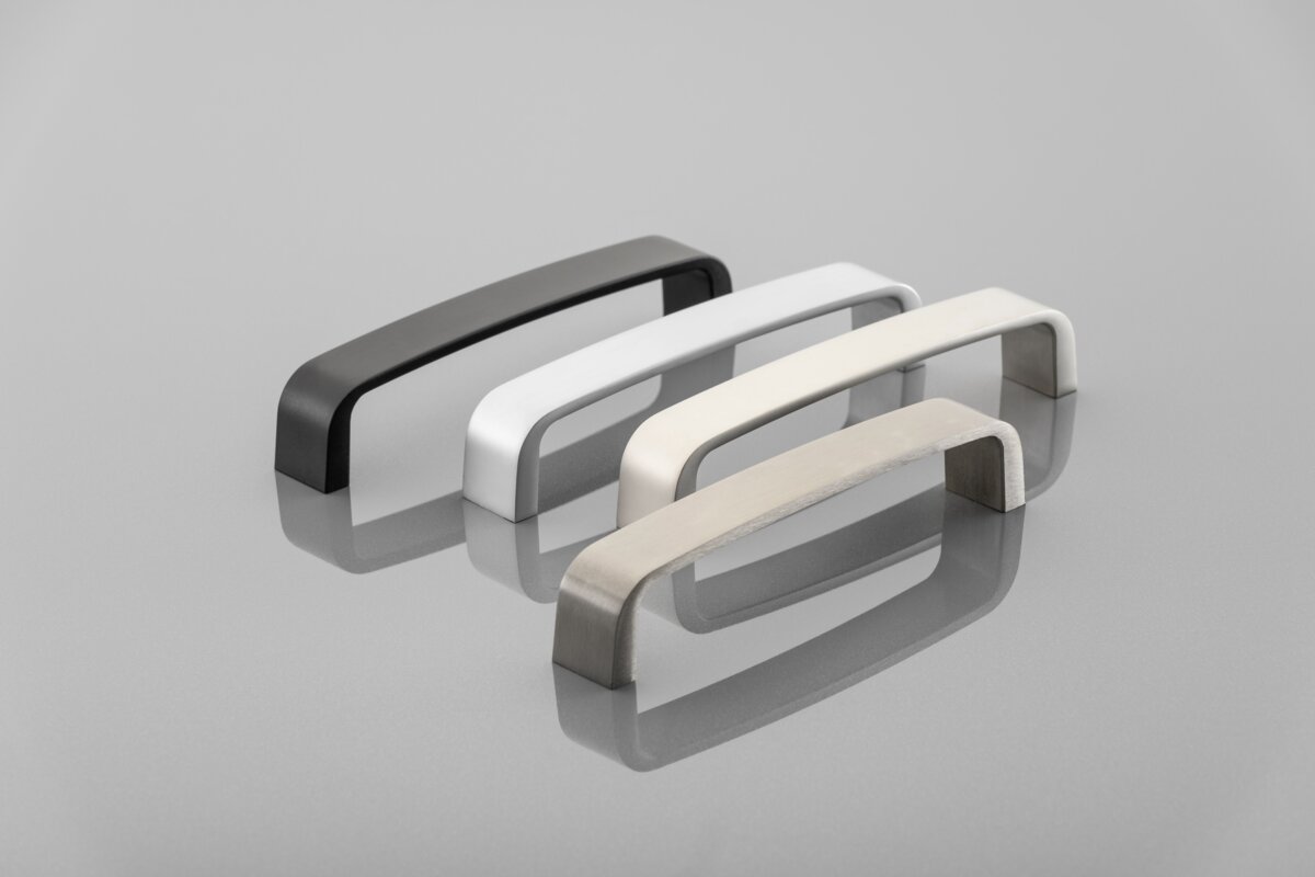 Handle G133 L-128mm (black mat)